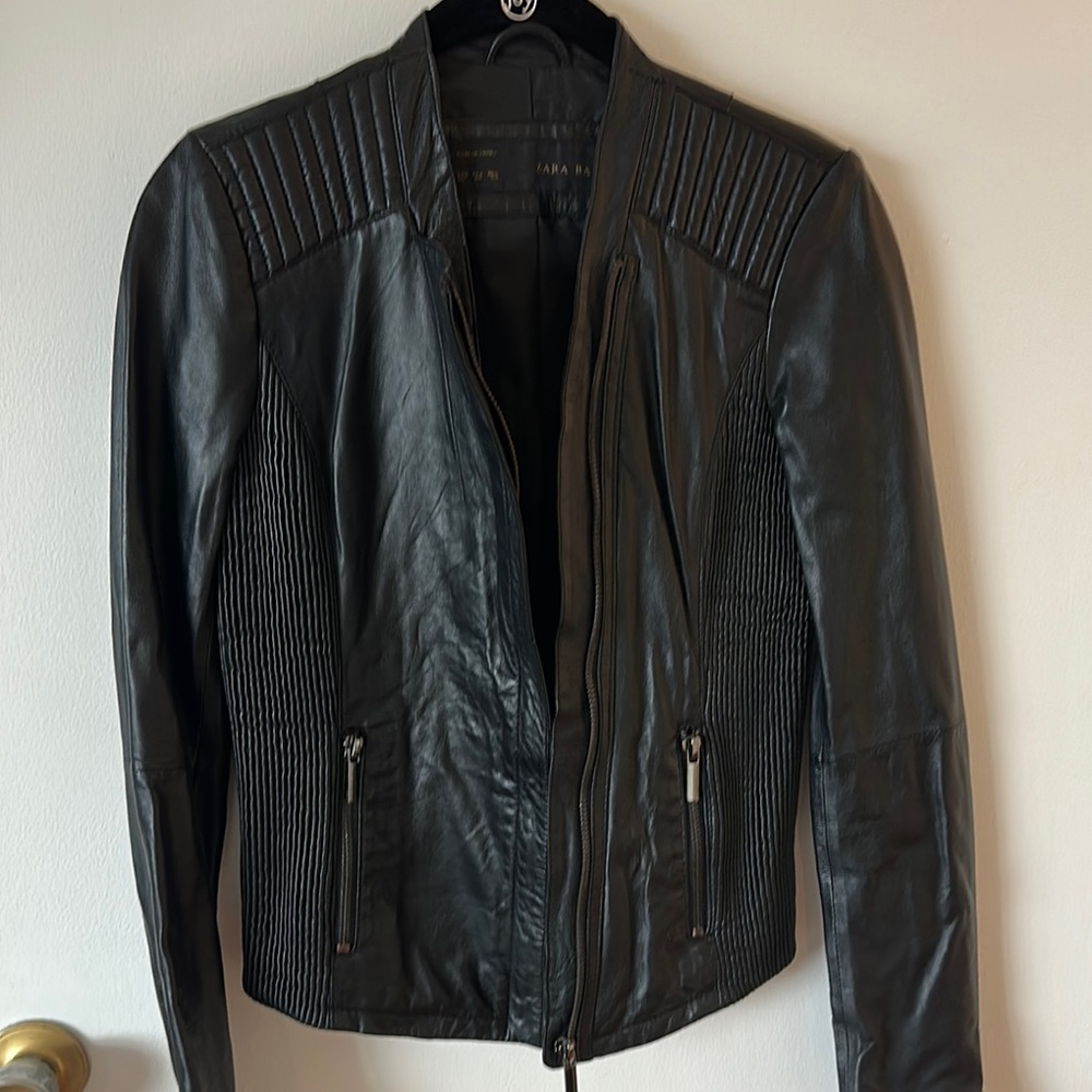 Zara Basic Black Leather Jacket - image 8
